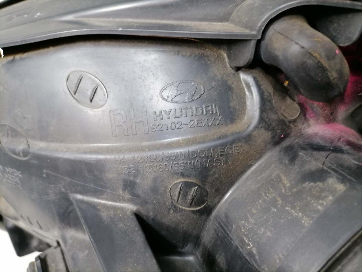 Hyundai Tucson original Scheinwerfer vorn rechts Halogen Bj.2005